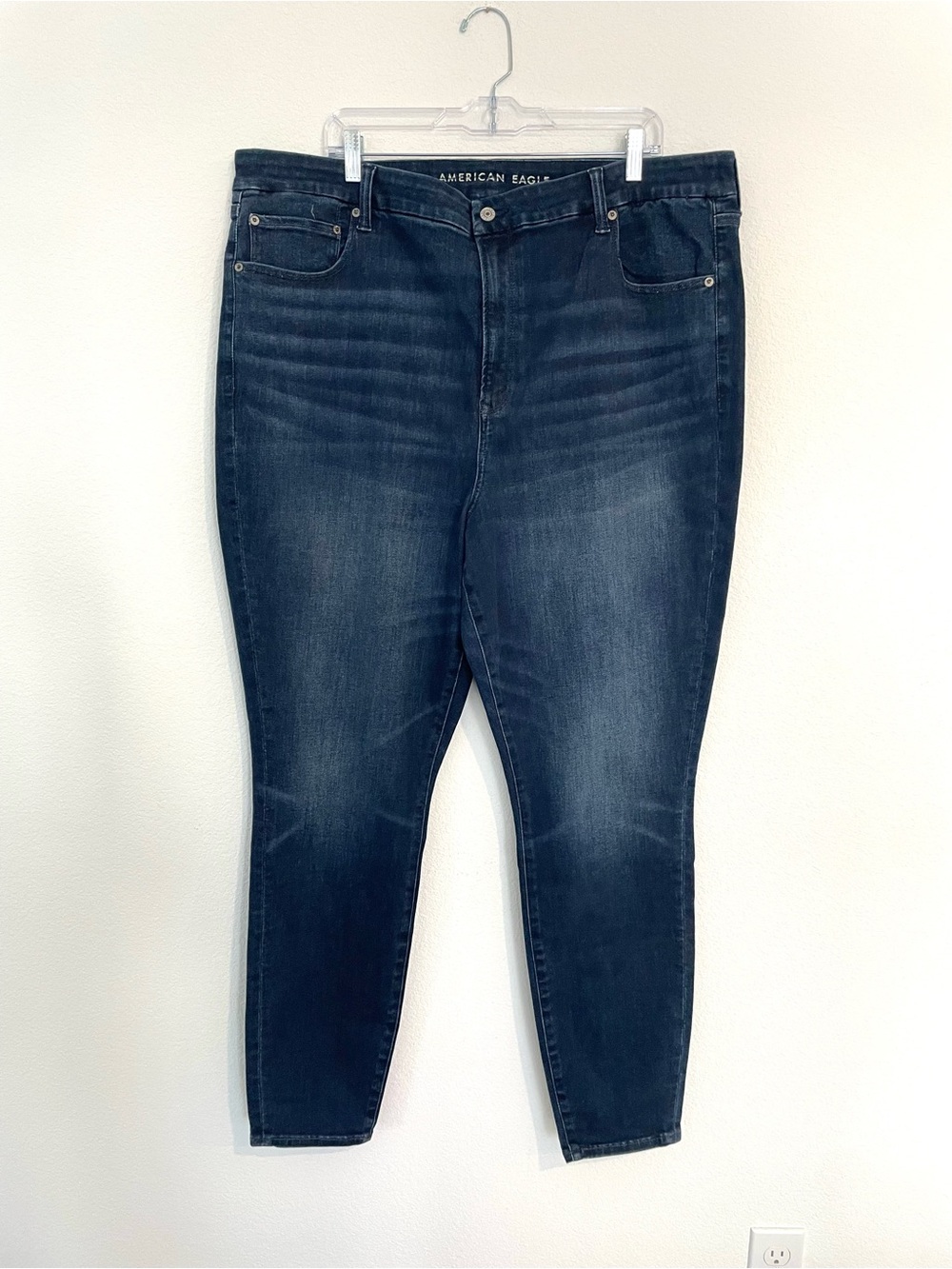 American Eagle Outfitters Women’s High Rise Skinny Jeans in Dark Blue Wash